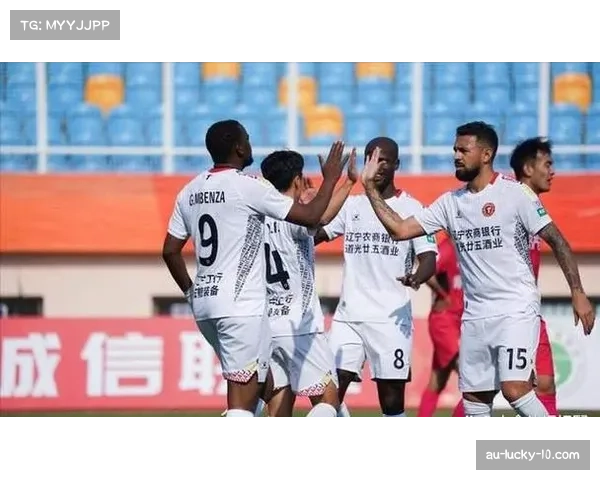 姆本扎安以恩邦本宜裕各入一球 铁人进攻端全面开花